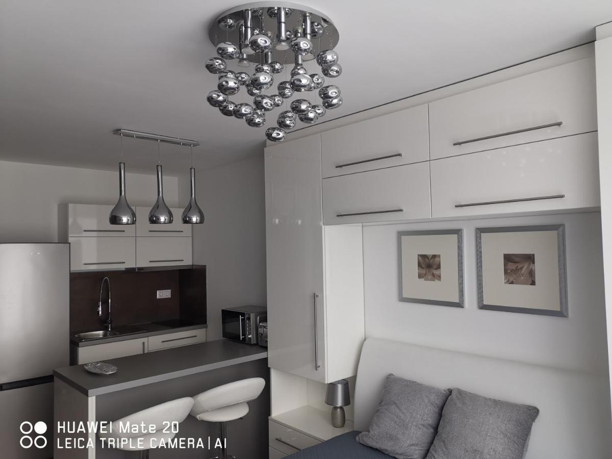 Апартаменти Csanad Apartman Шіофок Екстер'єр фото